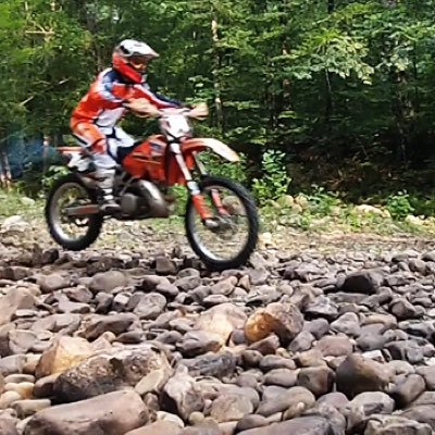 bc_bradford's profile picture. I make a bunch of noise and dont sit still