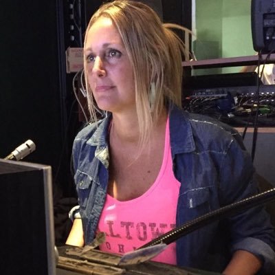 Periodista y Productora. Hago investigación y Producción Periodística para películas y documentales Instagram: @marianamontero1