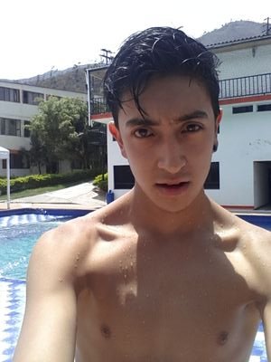 cruelrealidad23's profile picture. 