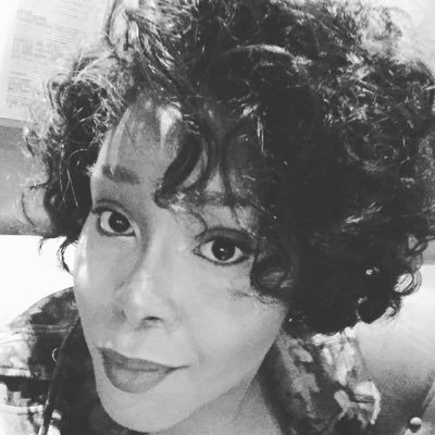 stephaniegyles's profile picture. Thirty-something living in #Toronto. Lover of #fashion, #politics and #art. #Strategist in #advertising