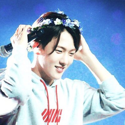 kpop acc for idols using cute headbands ✨