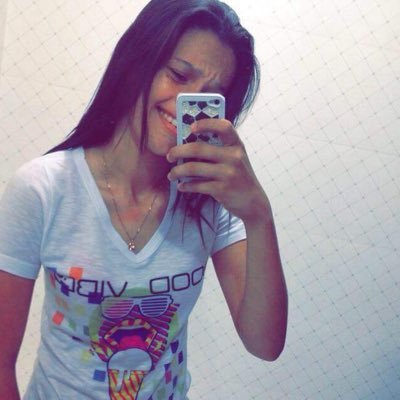 Facebook/ Luana Araújo. Snapchat/ Luanasouza1327. E-mail/ Luanasouza2751@gmail.com
