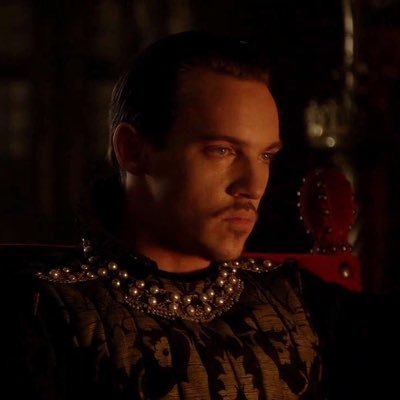 King Henry VIII , king of england. Single & looking for my queen [18 + Mature Content]