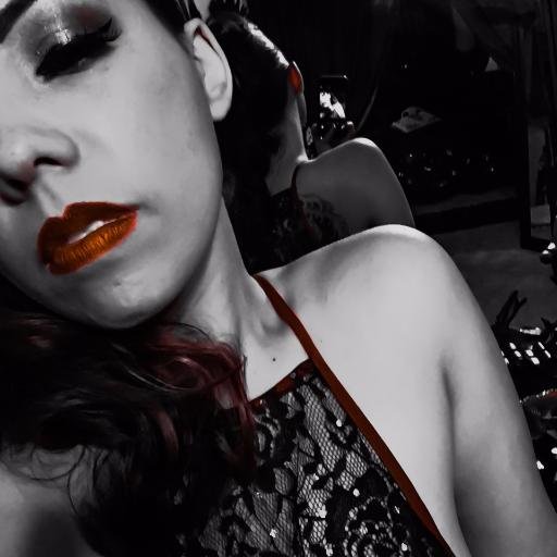 tammie_soto's profile picture. Darkwave, horror, comics and popcorn.