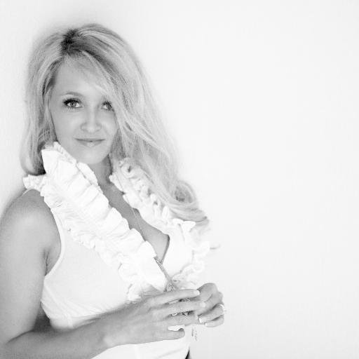 authorsamantha's profile picture. I write fast-paced, steamy, romantic suspense novels. Vegan baker & lover of food. Repp'd by Elizabeth Winick Rubinstein.