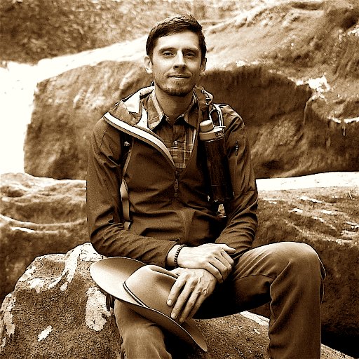 robowerks's profile picture. UX Researcher & Designer