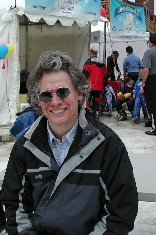 stuartjones333's profile picture. Composer, musician, software developer, seeker of fine cocktails everywhere