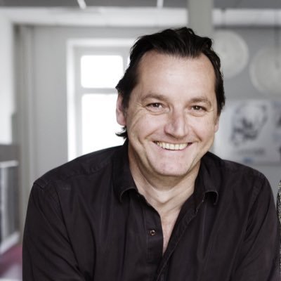 douvil's profile picture. Président de l’agence de communication @libremullenlowe.fr membre de @MullenLowegroup Je tweet #Pub #Business #Compol #Digital #RP #SocialMedia #News