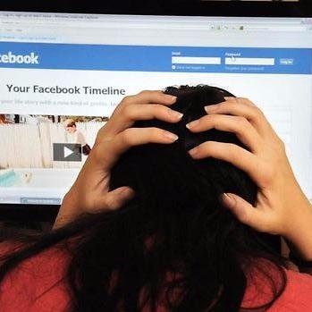 LeiCiSpia's profile picture. Ti senti perseguitata/o? Spiata/o? Invidiata/o?Seguita/o su tutti i tuoi social?Trovi insulti e cattiverie sui suoi profili?Racconta la tua storia.