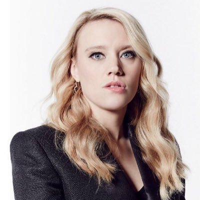 Posting updates, news and daily photos of Kate McKinnon ✦ ✧ main account: @KATEMCKlNNONS