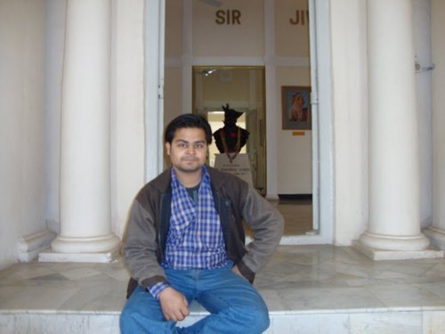anubhavsoft's profile picture. 