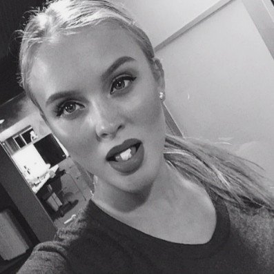 leorpgaze's profile picture. Gardez le en bouche! Fermez les yeux et tête en arrière!