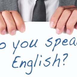 Vero Insegnante Madrelingua Inglese a Roma vi offre l'opportunità d'imparare l'inglese via i social media.