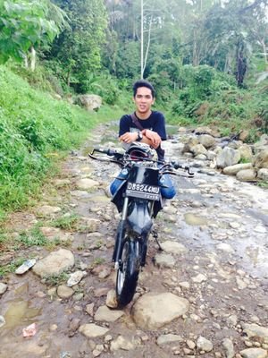 shendykamagi's profile picture. Be who you want in your own way