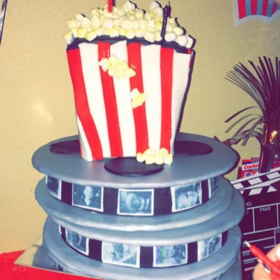 girlsbakeshop's profile picture. We specialize in creating custom cakes! We serve the Lampasas and Bell county area. Message us on our Facebook page to place an order!