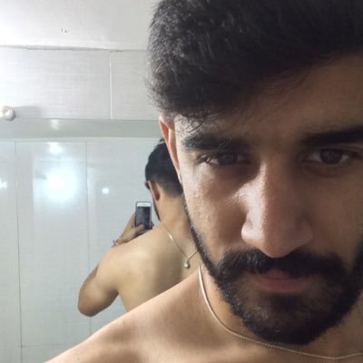 saumil19911207's profile picture. 