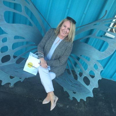 Sedagive's profile picture. RN, Catholic, Pluviophile, Legal immigrant. US citizen at 15. Palos Verdes, California, ❤️🐋🐳🐬, ⛳️ 🏉