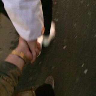 ‏‏إذا مرَرت من هُنا أستغفر..