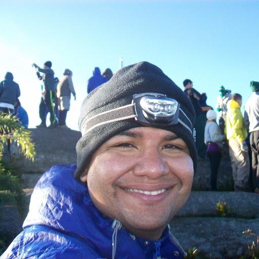 PedroJCeballos's profile picture. Ingeniero Químico, Montañista, Miembro CEU, 100% Opositor
