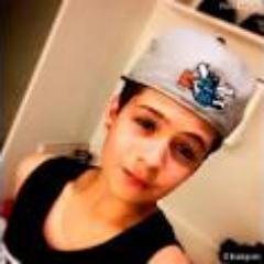 Guilherme1Joao's profile picture. amo larissa manoela