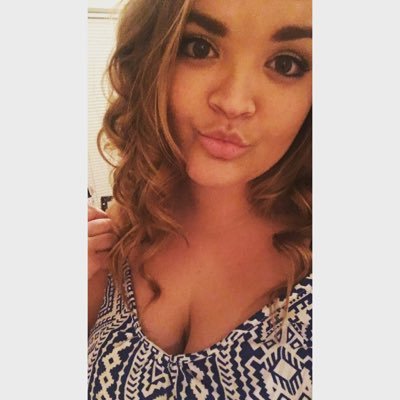 Klambert_Renee's profile picture. " I love your smoky eye.."