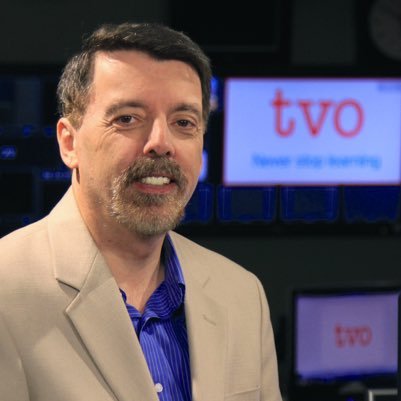 Director of @theagenda on @tvo. Interests include (but not limited to!) media production, ASL, tech, theatre, and travel.