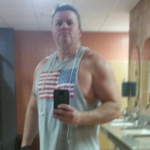 pook0722's profile picture. A pool boy by day and a roadie at night. Living the dream of a bad 80s porno (editted for tv.... that means w/out the naughty stuff)