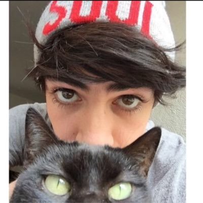 Evelynde_Canela's profile picture.