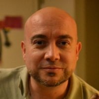 I am UI Manager, Architect, worked on mobile and desktop web based applications. Mentoring, learning, agile is my passion.