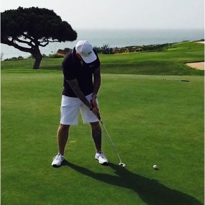 BornIn1971's profile picture. Father of 4,Lived in the Midlands all my life Financial Adviser,Happy to help anyone in the UK.Just ask! Mortgage~Protection~Homeinsurance~Buy2let.