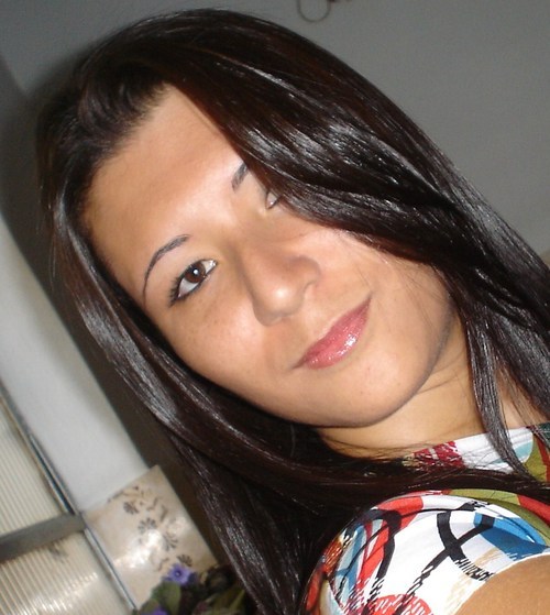 Ivetinha21's profile picture. Embora ninguém possa voltar atrás e fazer um novo começo, qualquer um pode começar agora e fazer um novo fim. (Chico Xavier)