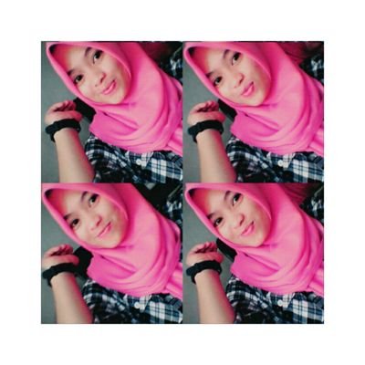 Ratnawati1704's profile picture. 