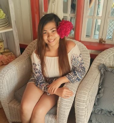 xet2428's profile picture. 