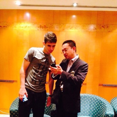 EmirAmrul's profile picture. Morning dew marching peacefully in the garden of heavens 😇😇😇