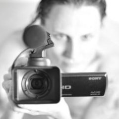 Face2Face_Movie's profile picture. Deeply empathetic & brutally honest documentary. Filmmaker @thekatbrooks traveled the country & met 50 @Facebook strangers #lgbt Buy: https://t.co/2GlgbD0Lmu