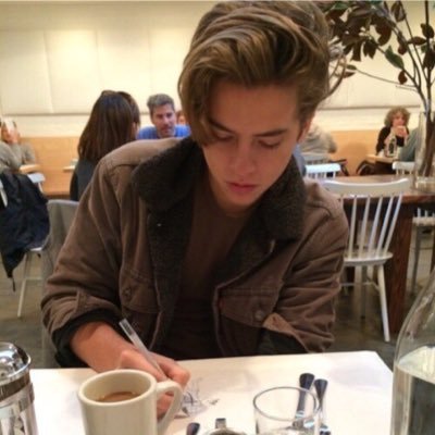 colerpgud_'s profile picture. 