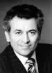 Strategy Consultant in Financial Services @RolandBerger