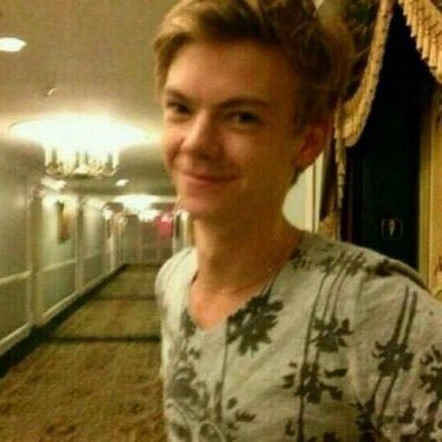 ''I'm not a guppy''. Ariel is my best friend. #Single. #OUATRP