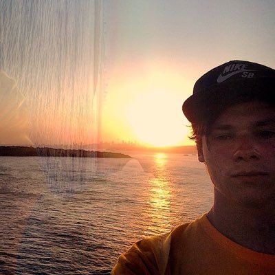 Ross_Lynch182's profile picture. 