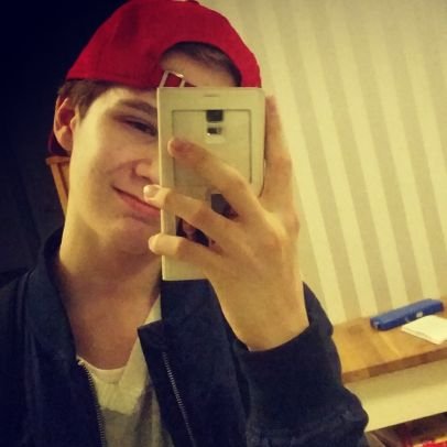 RobertPenttine's profile picture.