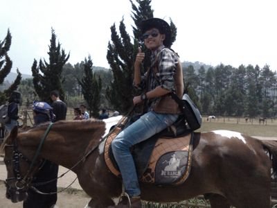 aseprifai33's profile picture. Rock 'n roll