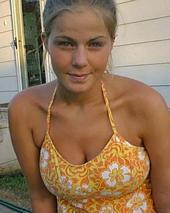 lazyCandy52's profile picture. 