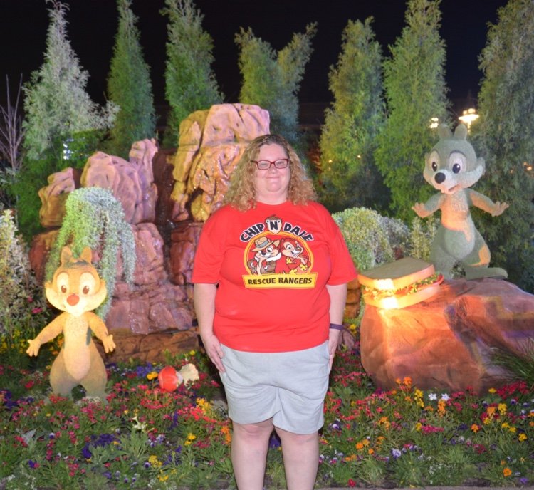 Disney Fan, Internet Geek, reality tv fan, Jewish and Vegan. I contribute to @onthegoinmco and volunteer for @hadassah