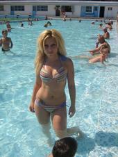 dorkyMami16's profile picture. 