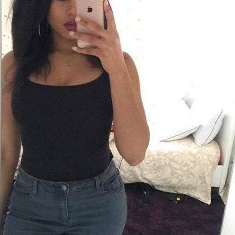 saabrinouush's profile picture. 