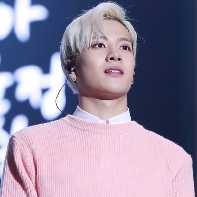 jcksonswng's profile picture. advocating for jackson and jaebum