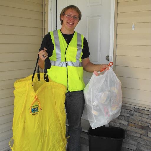 Trash Valet is Rated the #1 Amenity by Residents. (*NAA Units, Sept. 2007 & January 2014).
WSI Trash Valet & Recycling delivers top of the line services.
