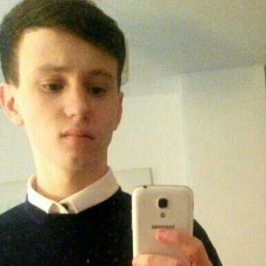 WezEd98's profile picture. 17 
Snapchat 'wezed'
Stone Roses