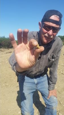 Owns and operates S/W Shooters Supplies and Prospecting in Cordova Illinois.Dealer in Minelab detectors,Certified trainer for Minelab .Fire Chief Cordova Fire