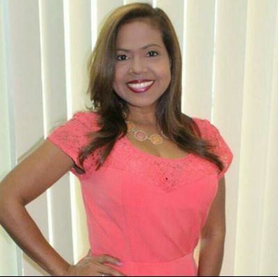 rosigonzalez23's profile picture. Relacionista Pública. CEO de PODIUM Agencia de Comunicación